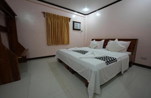 Lanas Resort | Carabao Island Beach Camp