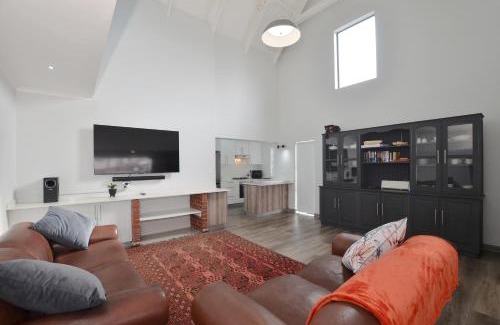 Yzerfontein House | Caracal 20