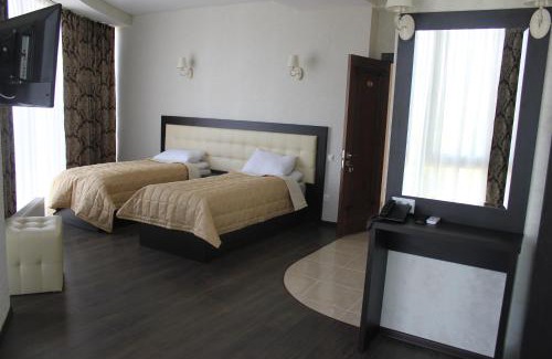 Comrat Hotel | Caral