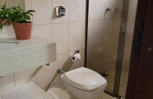 Sorriso House | Caramelo hospedaria, localização privilegiada com conforto e privacidade