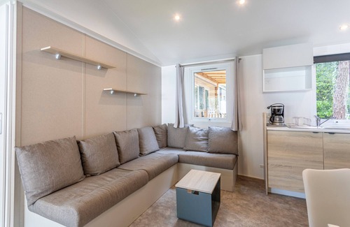 Les Conches RV Rental | Caravan '151' with Shared Pool and Shared Terrace