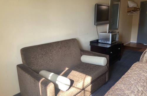 Niagara Falls Hotel | Caravan Inn Motel