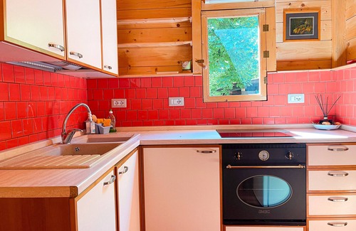 Palazzuolo sul Senio RV Rental | Caravan "Le Sorgenti - Chalet 12" with Mountain View & Private Garden