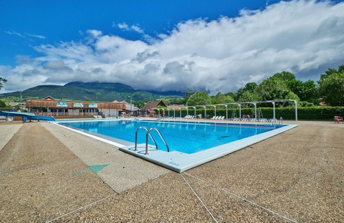 Mens RV Rental | Caravan "Tente 4 Personnes" with Shared Pool & Shared Terrace