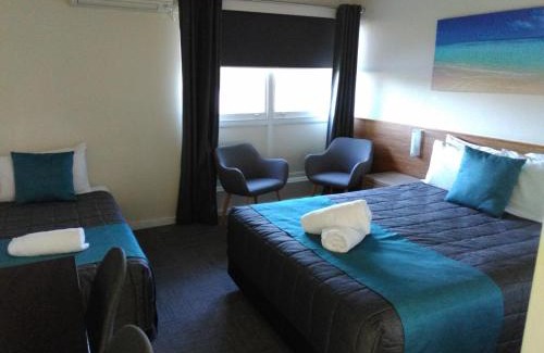 Taree Hotel | Caravilla Motor Inn