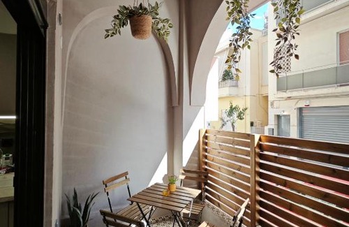 Nea Ionia Apartment | Caravin Wanderhome Nea Ionia, 5 min from Metro station