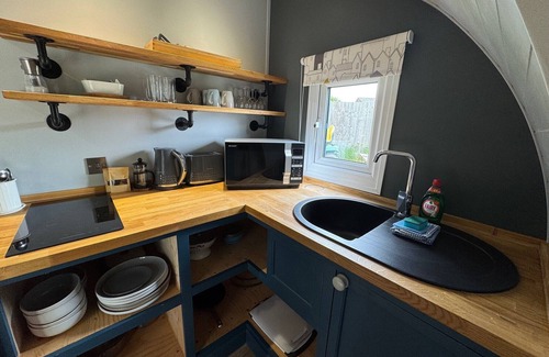 Ipswich Cabin | Cardamon Pod Self-Catering glamping in Suffolk
