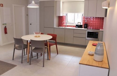 Se Apartment | Cardeal Suites & Apartments