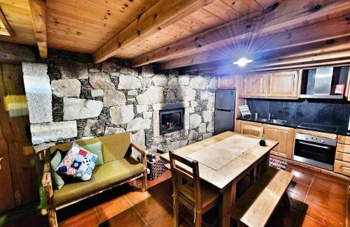 Moncao House | Cardenha da Bessada