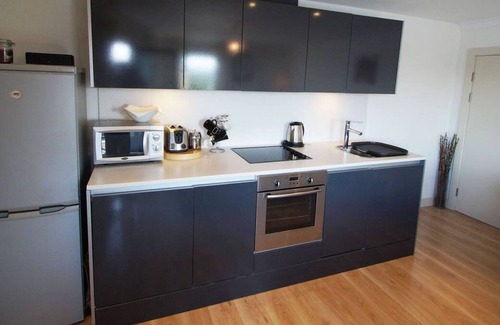 Atlantic Wharf Apartment | Cardiff Bay View Apartment