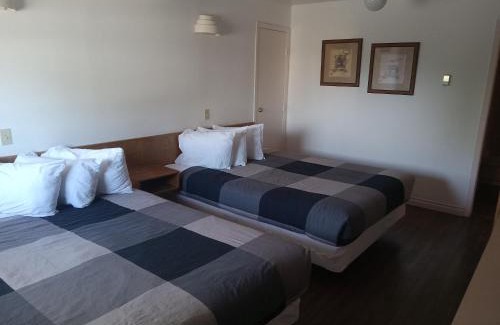 Cardston Hotel | Cardston Inn