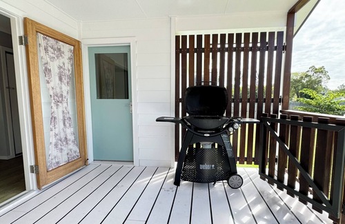 Cardwell House | Cardwell Anglers retreat is a cozy haven that offers convenience and adventure.