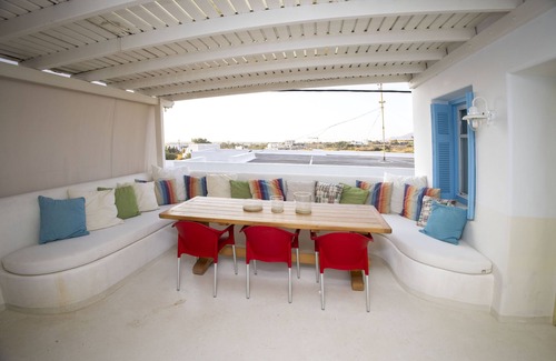 Glinado Apartment | Care Naxos Adorable traditional village two bedroom apartment