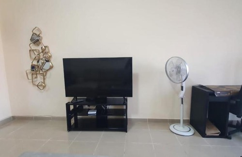 Al Hamra Village Apartment | Caribbean