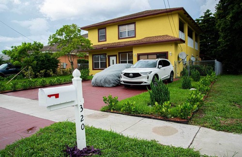 Deerfield Beach Apartment | Caribbean Cove of Deerfield Beachn