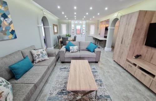 Port Edward Apartment | Caribbean Estates - 35 Montego Bay by Luxe