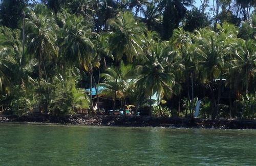 Isla Bastimentos Apartment | Caribbean Front, 5 bd Tropical Paradise In The Middle Of Bocas Best w/Pool