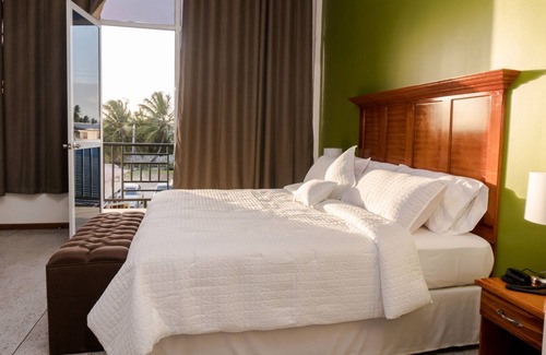 Georgetown Hotel | Caribbean Inn
