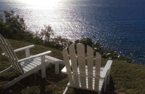 Hart Bay Apartment | Caribe Getaway on The Caribbean Sea