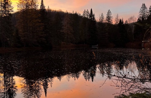 Wentworth-Nord Ski Chalet | Caribou du Lac - Secluded Lakefront Cottage