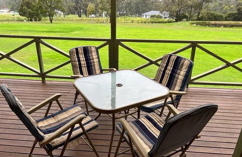 Kearsley House | Carina Cottage @ Hunter Valley - Nature retreat