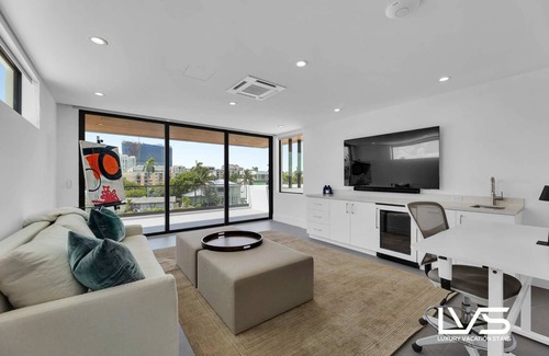 Lauderdale Harbours House | Carlotta- New Construction Luxury Waterfront Villa