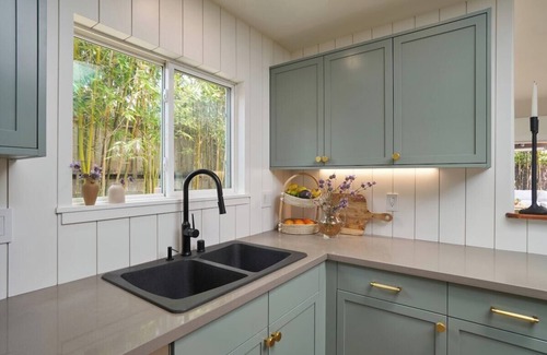 Olde Carlsbad House | Carlsbad Coastal Retreat · Carlsbad Hot Tub 30+ Day Stay 1 Mi to Beach