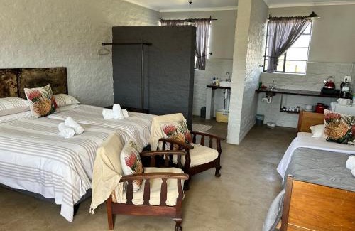 Inxuba Yethemba House | Carlton Heights Guesthouse