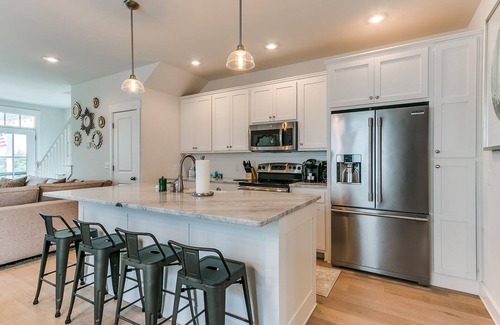 Eufaula House | Carlton Landing! Here Comes The Sun- Pet Friendly