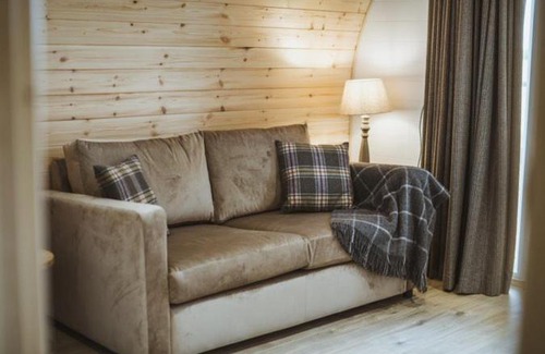Mappleton Apartment | Carlton Manor pods