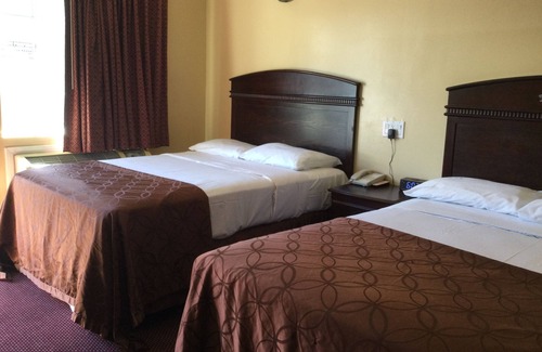 Studio City Hotel | Carlton Motor lodge