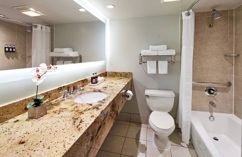 Pico - Robertson Hotel | Carlyle Inn