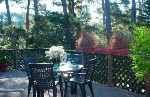 Rancho Rio Vista House | Carmel/Monterey Beautiful 3 Br 2.5 Bath Home In The Woods