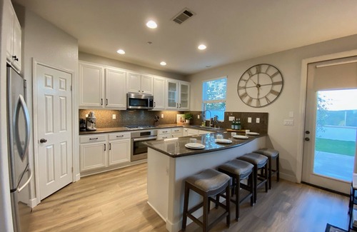 Carmel Valley House | Carmel Valley sanctuary with beautiful canyon views.