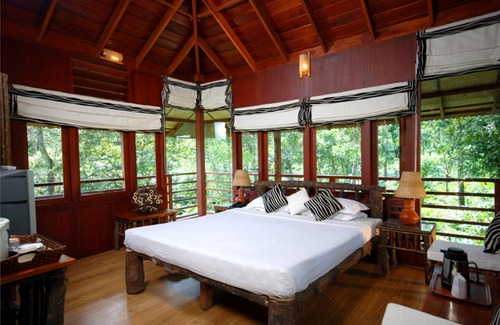 Vandanmedu Hotel | Carmelia Haven Resort