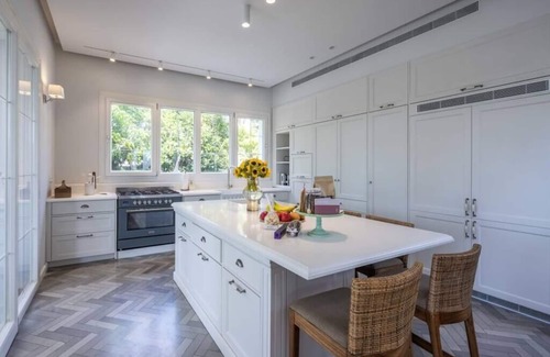 Herzliya Pituach Villa | Carmelo Congress Villa