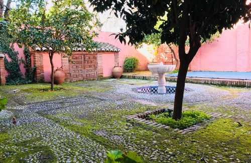 Beiro House | Carmen De La Candelaria