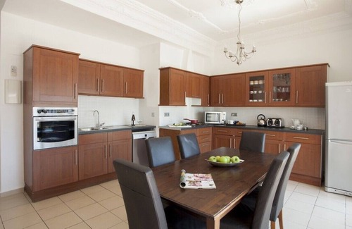 El Pilar Apartment | Carmen I SR