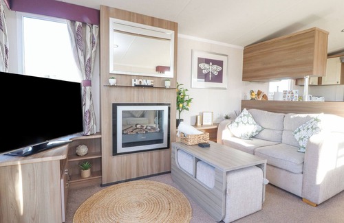 Wesham Cottage | CARMINA, with a garden in Warton, Lancashire