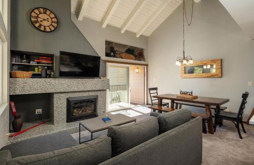 Carnelian Woods House | Carnelian Woods #126 By Hauserman Rentals