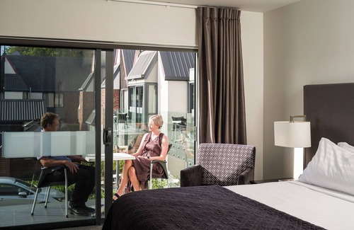 Blenheim Hotel | Carnmore Chateau Marlborough