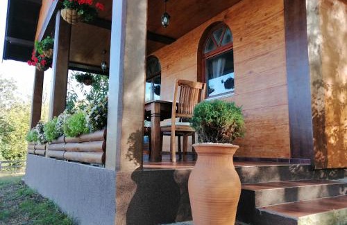 Golubac House | Carobni breg