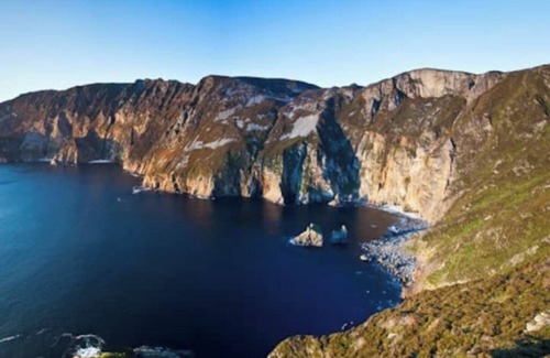 Carrick Cottage | Carol's Cottage (Studio Apt) - Wild Atlantic Way