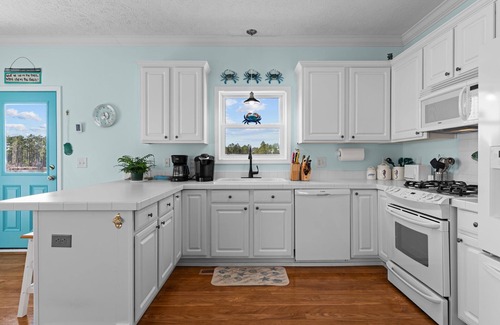 Merritt House | Carolina Breeze - Your Perfect Getaway!