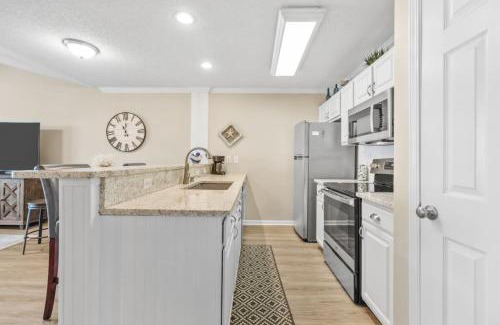 Carolina Yacht Landing Apartment | Carolina Yacht Landing E16