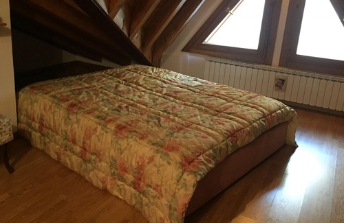 Carona Apartment | Carona: Pretty house for families on the ski slopes with 6 beds)