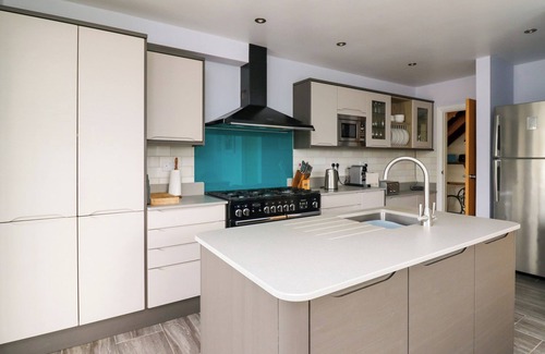 St Brides Cottage | CAROUSEL, pet friendly, country holiday cottage in Broad Haven