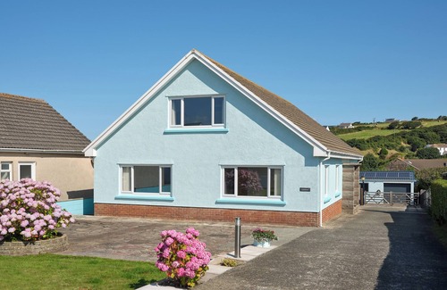 St Brides Cottage | CAROUSEL, pet friendly, country holiday cottage in Broad Haven