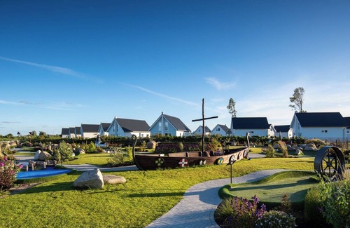 Olpenitz Apartment | Carpe Diem - directly on the water, terrace, bathtub, infrared sauna, washing machine