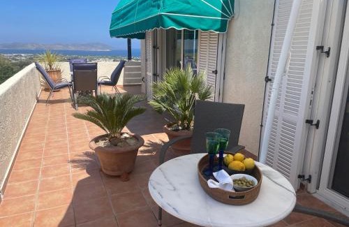 Dikaio Apartment | Carpe Diem